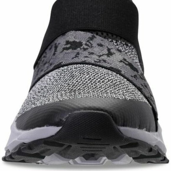 Skechers Other - SKECHERS Crossen Casual Training Training Sneakers